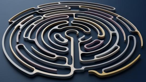 لوسيا لياو: المتاهة بوصفها نموذجا للتركيب: سيموطيقيا الوسائط التشعبية / ترجمة: ياسمين محمد مسلم